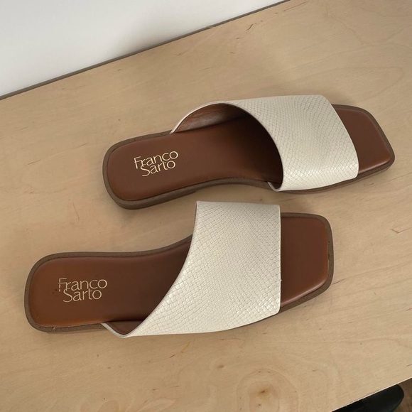 Franco Sarto Women's Cream Slide Sandals - Picture 2 of 3